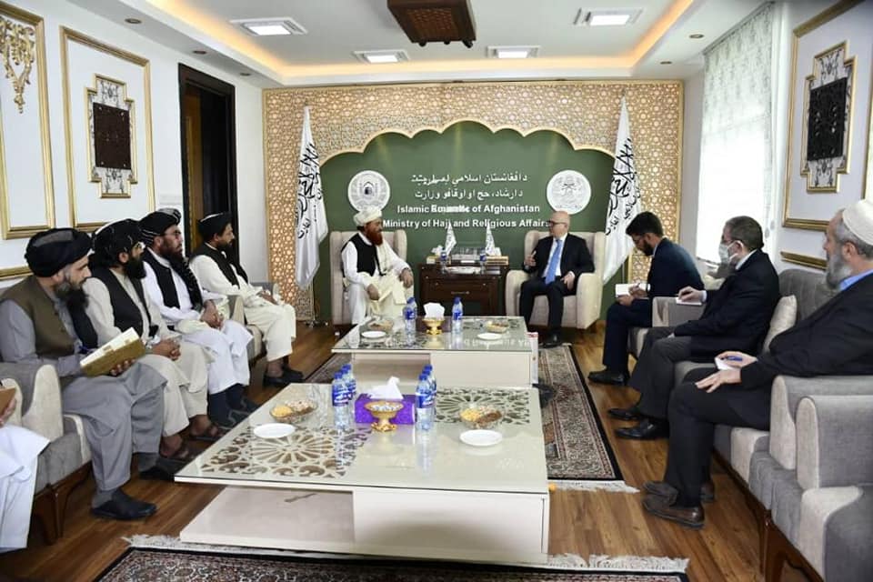 Meeting of the Minister of Islamic Affairs and Hajj with the Turkish Ambassador in Kabul