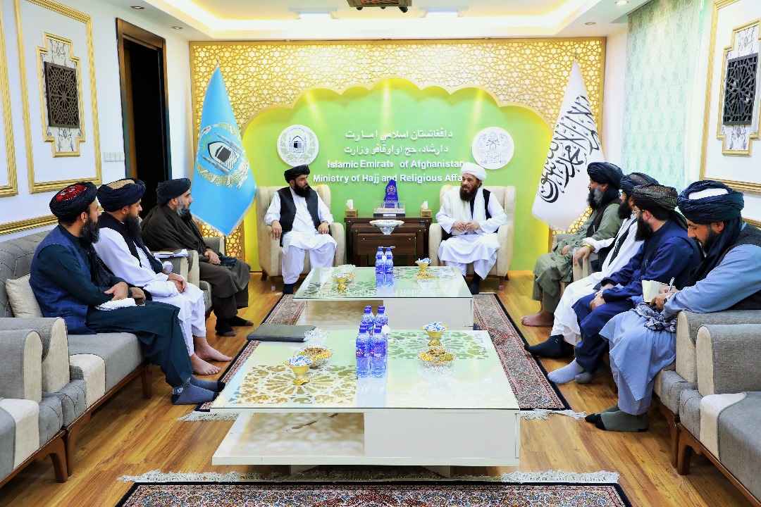 سفیر امارت اسلامی افغانستان در قطر با وزیر ارشاد، حج و اوقاف دیدار کرد