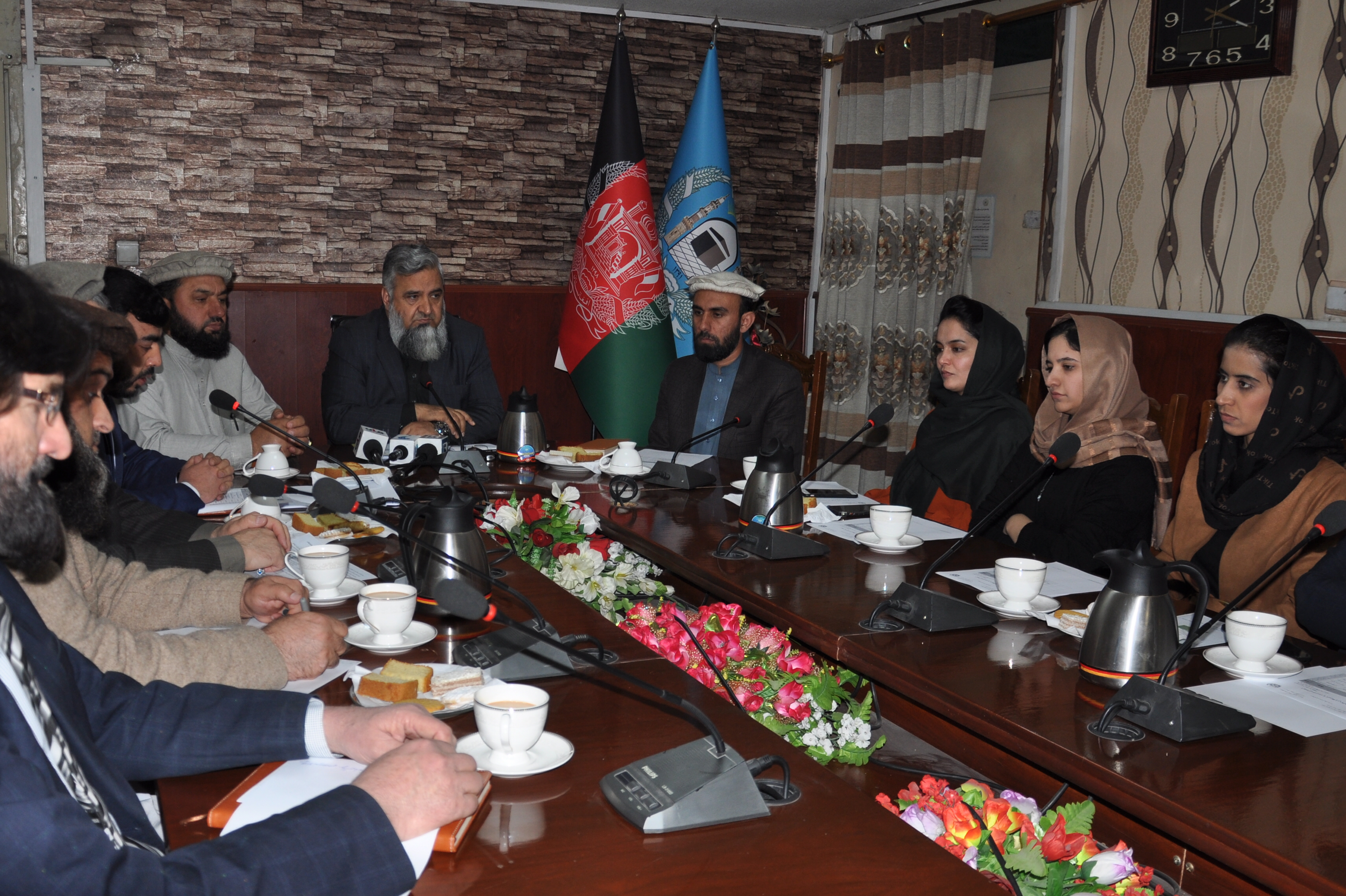 دیدار با خبرنگاران