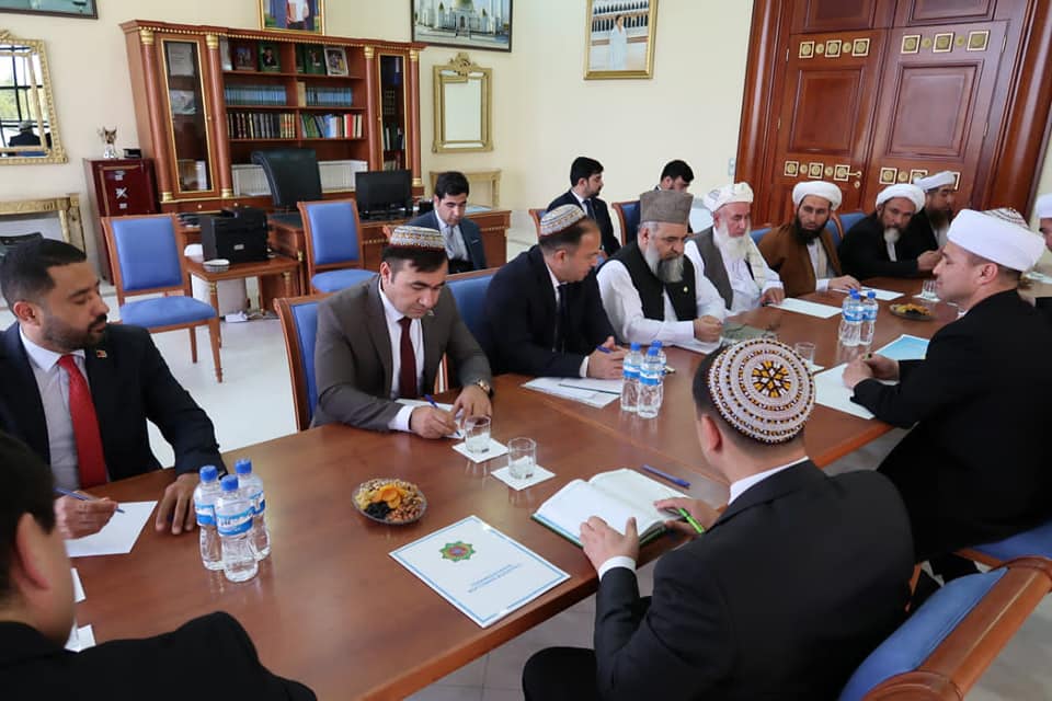 وزیر ارشاد، حج و اوقاف و هيّئت همراه، با مفتی ترکمنستان ملاقات نمود