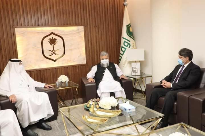 ملاقات وزیر حج، ارشاد و اوقاف جمهوری اسلامی افغانستان با رئیس عمومی اوقاف عربستان سعودی