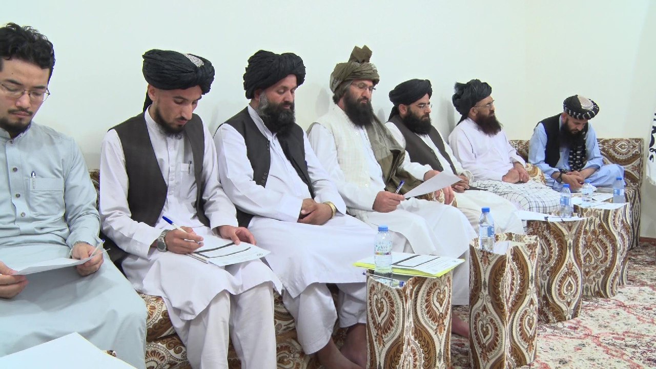 نشست فوق‌العاده هیئت رهبری بعثه حج افغانستان به منظور اخذ تدابیر و آمادگی برای انجام مراسم حج فرضی 