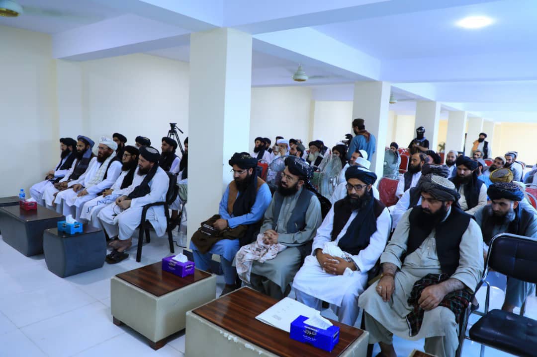 The Minister of MOHIA inaugurated a large commercial market in Nangarhar province