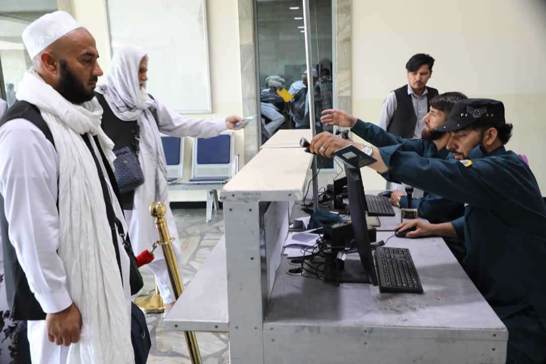 The return of Afghan pilgrims continues in an organized manner