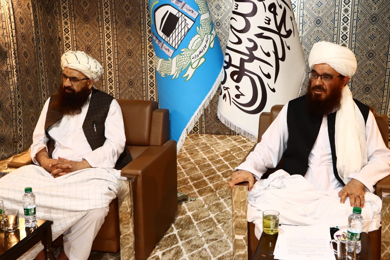 په مکه مکرمه کې د ارشاد، حج او اوقافو وزیر ترمشرۍ لاندې د حج بعثې ځانګړې اداري غونډه ترسره شوه