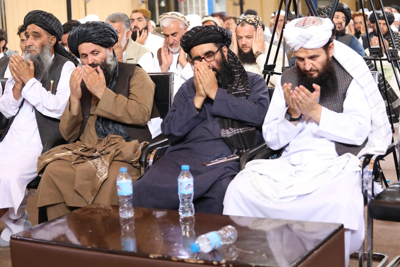 آغاز اولین کاروان معتمرین کشور به حرمین شرفین