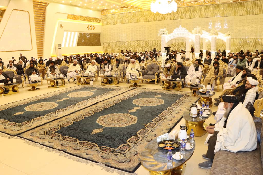 The thirteenth nationwide round of the Holy Qur’an memorization with tajwīd and the first round of beautiful recitation competitions, organized by the Ministry of Guidance, Hajj and Endowments, concluded with the announcement and honoring of outstanding memorizers and reciters