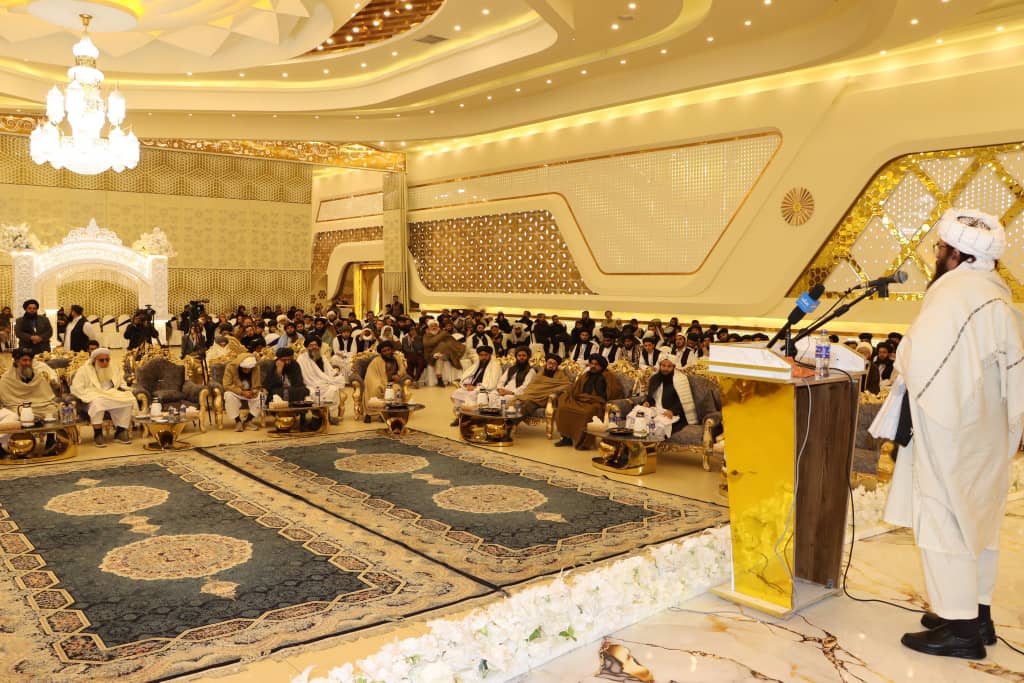 The thirteenth nationwide round of the Holy Qur’an memorization with tajwīd and the first round of beautiful recitation competitions, organized by the Ministry of Guidance, Hajj and Endowments, concluded with the announcement and honoring of outstanding memorizers and reciters