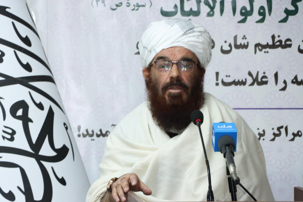 د ارشاد، حج  او اوقافو وزارت لخوا د هېواد په (۴۱۱) لویو نظامي مرکزونو کې د شعبان المعظم او رمضان المبارک په میاشتو کې د پنځم ځل لپاره د قرآن عظیم الشأن د ترجمې او تفسیر دَورو لړۍ پيل شوه