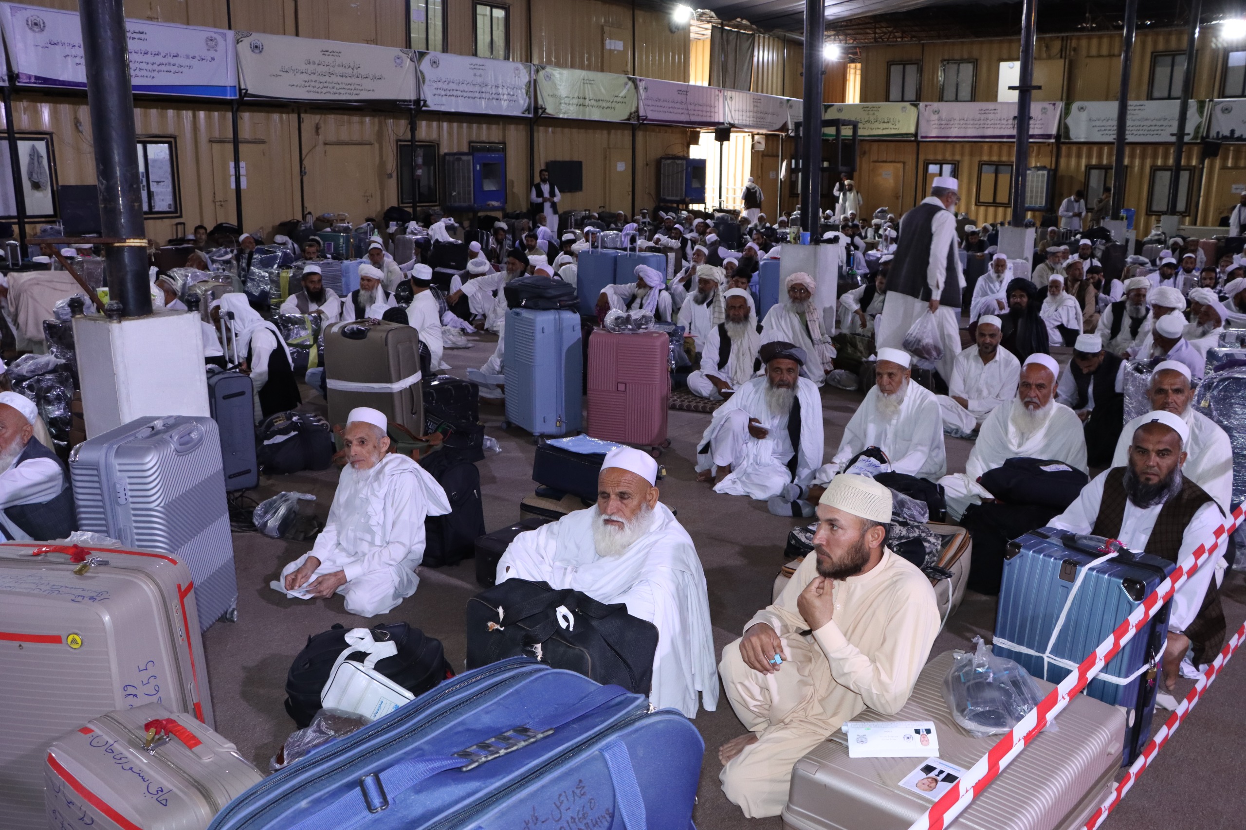 د ارشاد، حج او اوقافو وزارت لخوا سعودي عربستان ته د روان کال د حاجیانو د انتقال بهیر پیل شو